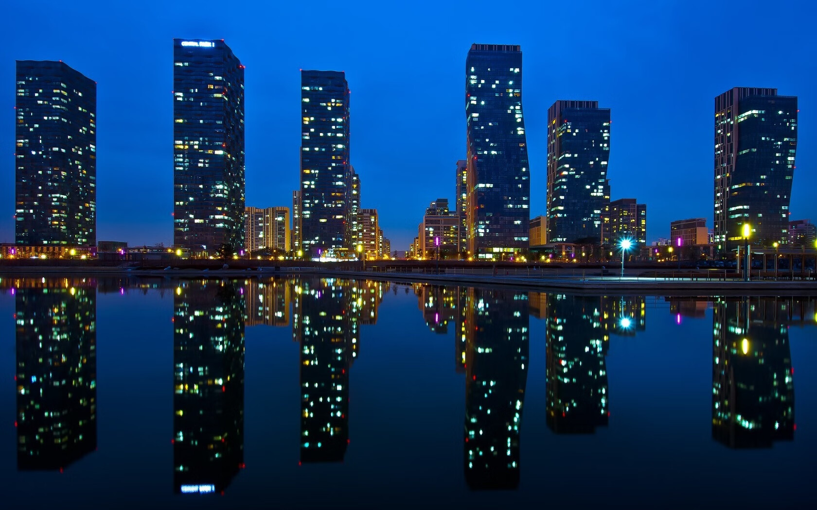 _爵士队攻守俱佳,排名逐渐逼近前列_,爵士球队队员名单