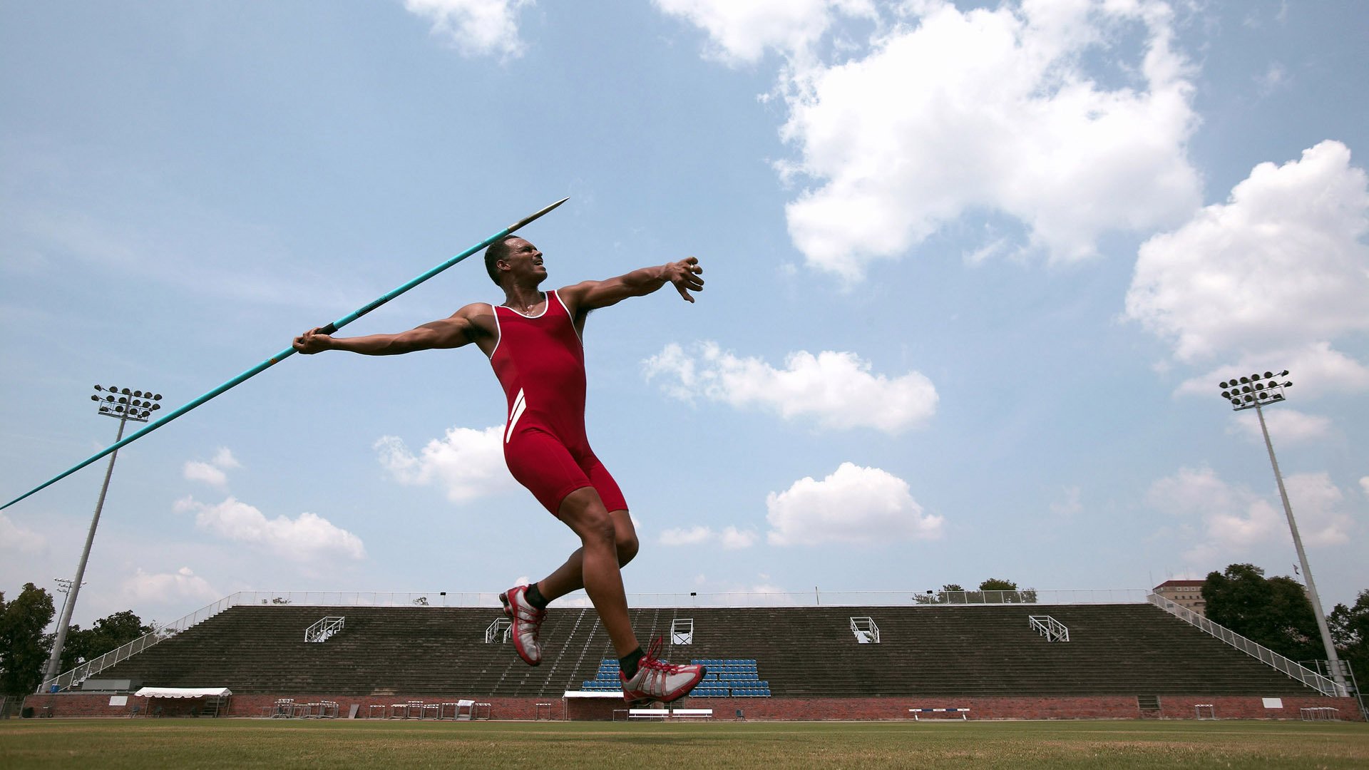 “冲刺终点”——决胜时刻的惊心动魄，冲刺终点的感受