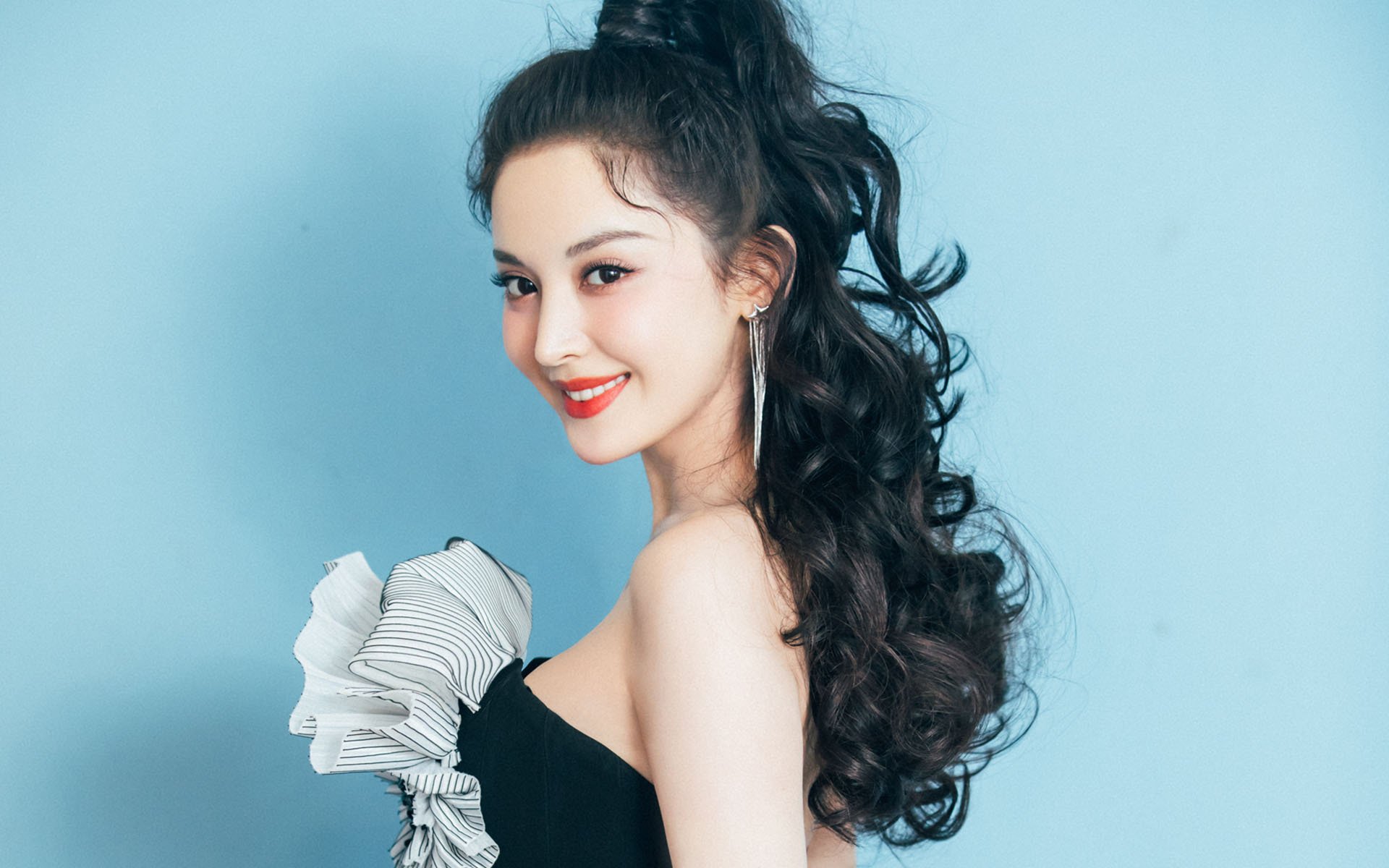 Kaiyun(中国)开云-武汉卓尔球队展现出色实力，蓄势待发，武汉卓尔队主力队员