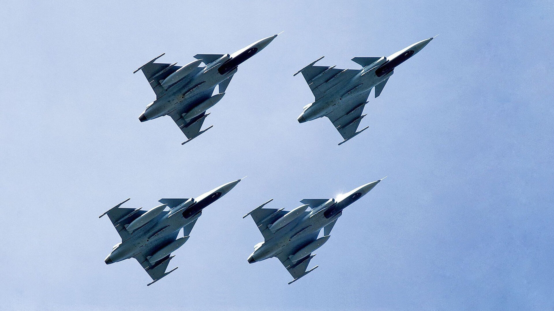 田径训练中引入生物力学辅助动作优化,运用运动生物力学指导体育运动的案例